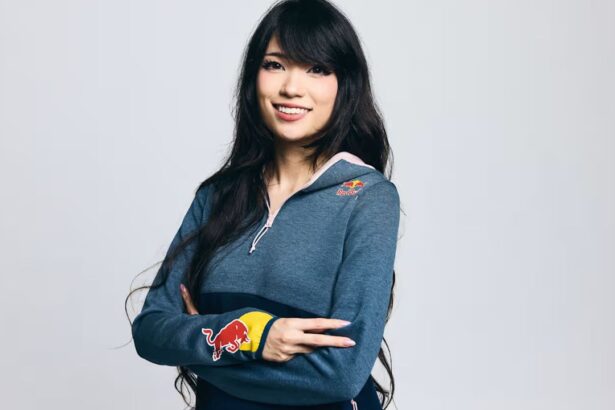 Emiru Twitch Titulka